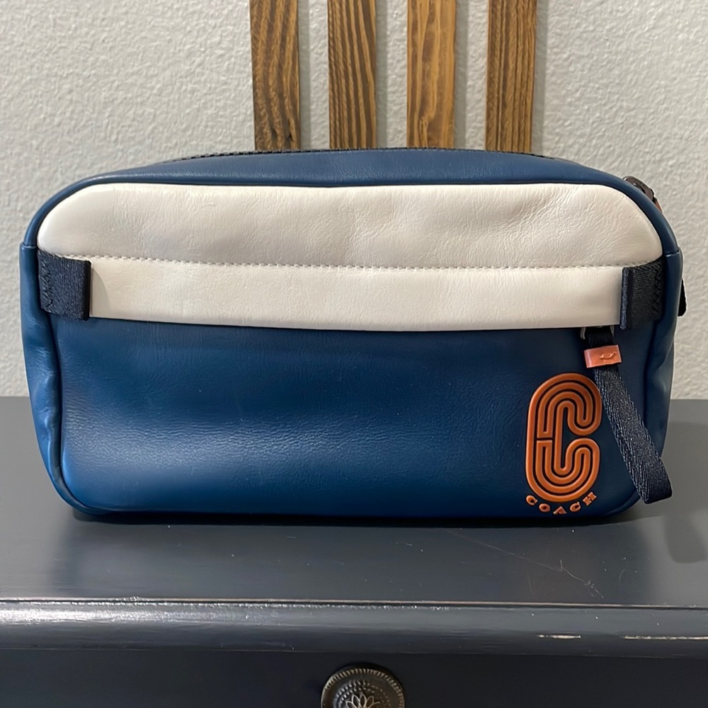 (MT134) NWT COACH Edge Belt Bag